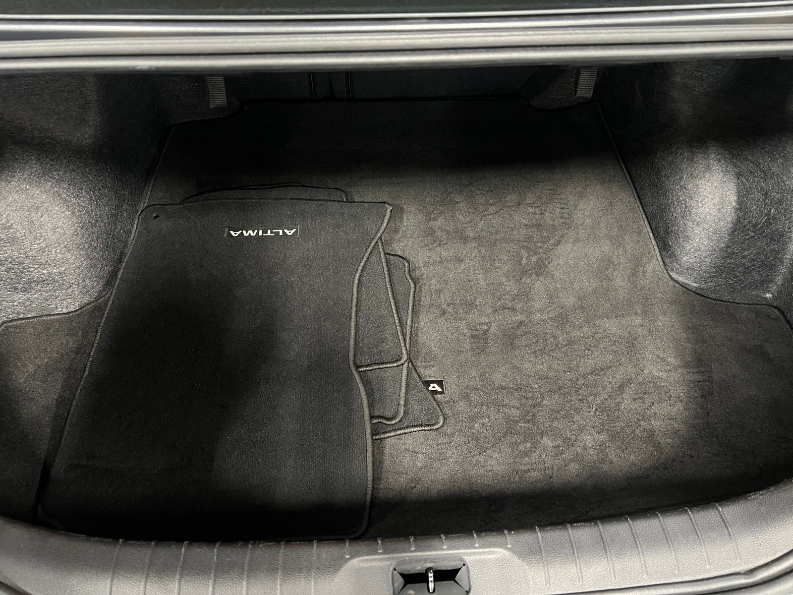 Thumbnail: 2024 Nissan Altima - 7