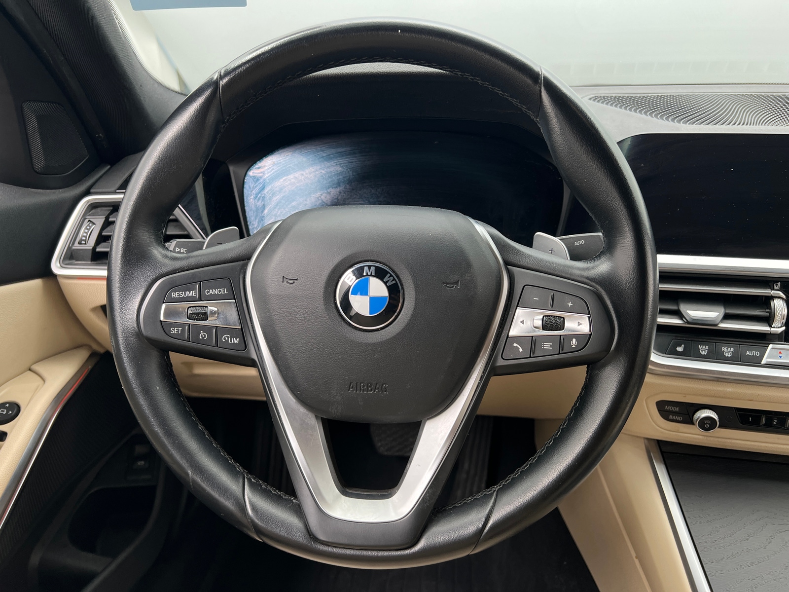 Thumbnail: 2021 BMW 3 Series - 4