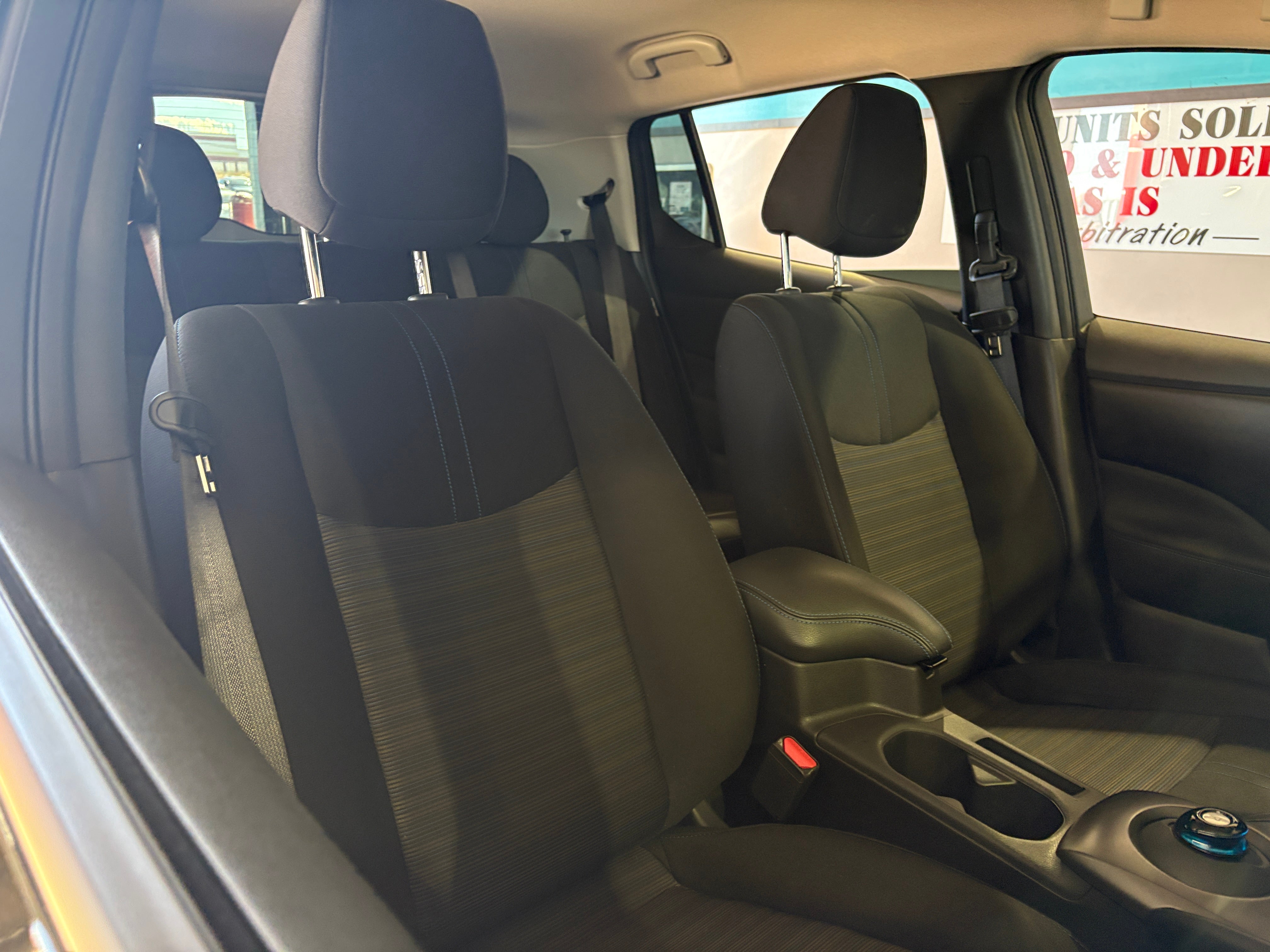 Used 2024 Nissan LEAF S with VIN 1N4AZ1BV8RC555238 for sale in Oak Creek, WI