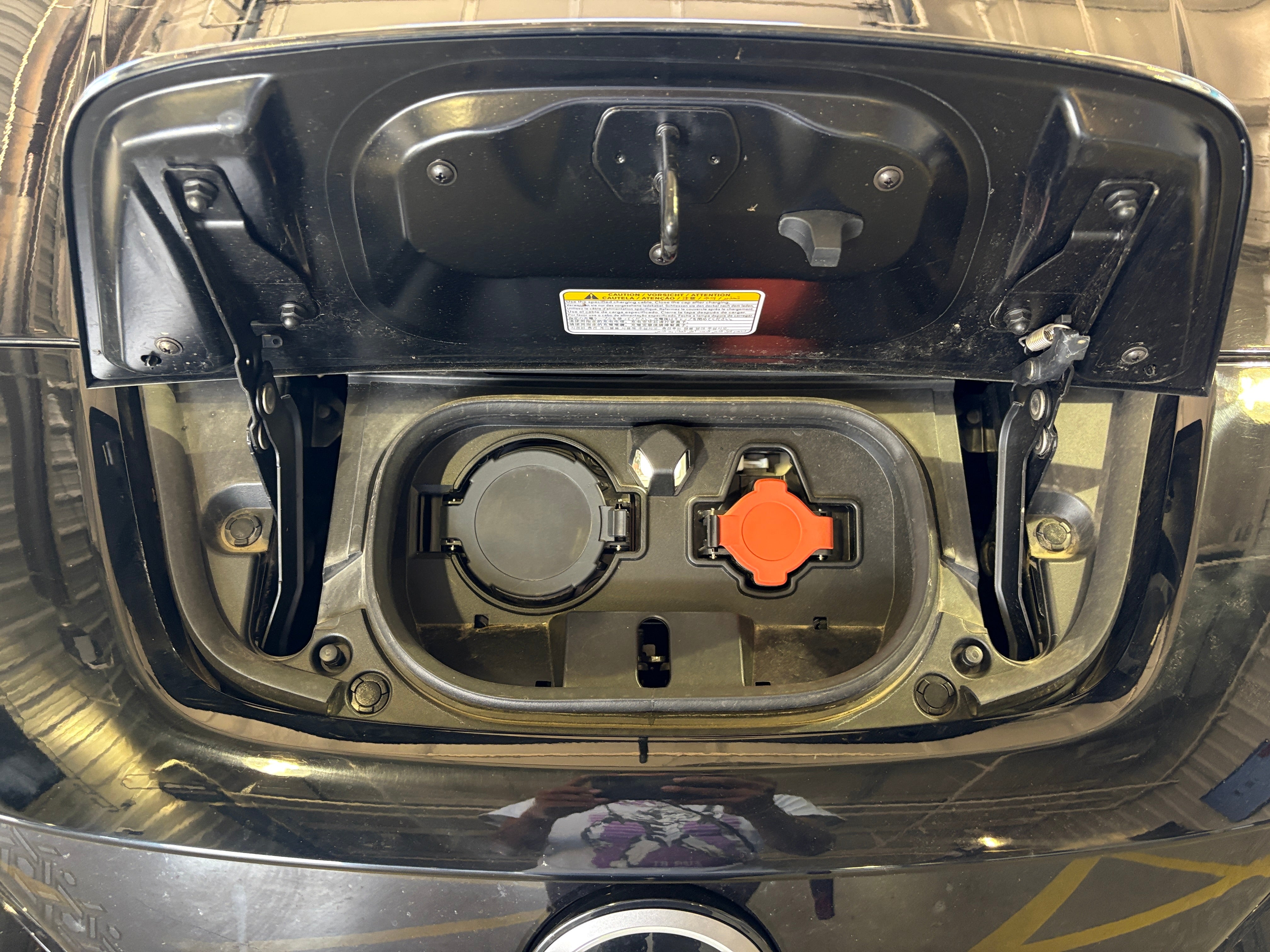 Used 2024 Nissan LEAF S with VIN 1N4AZ1BV8RC555238 for sale in Oak Creek, WI