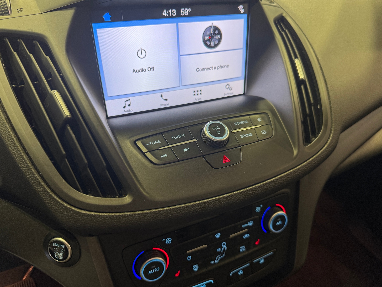 Thumbnail: 2019 Ford Escape - 3