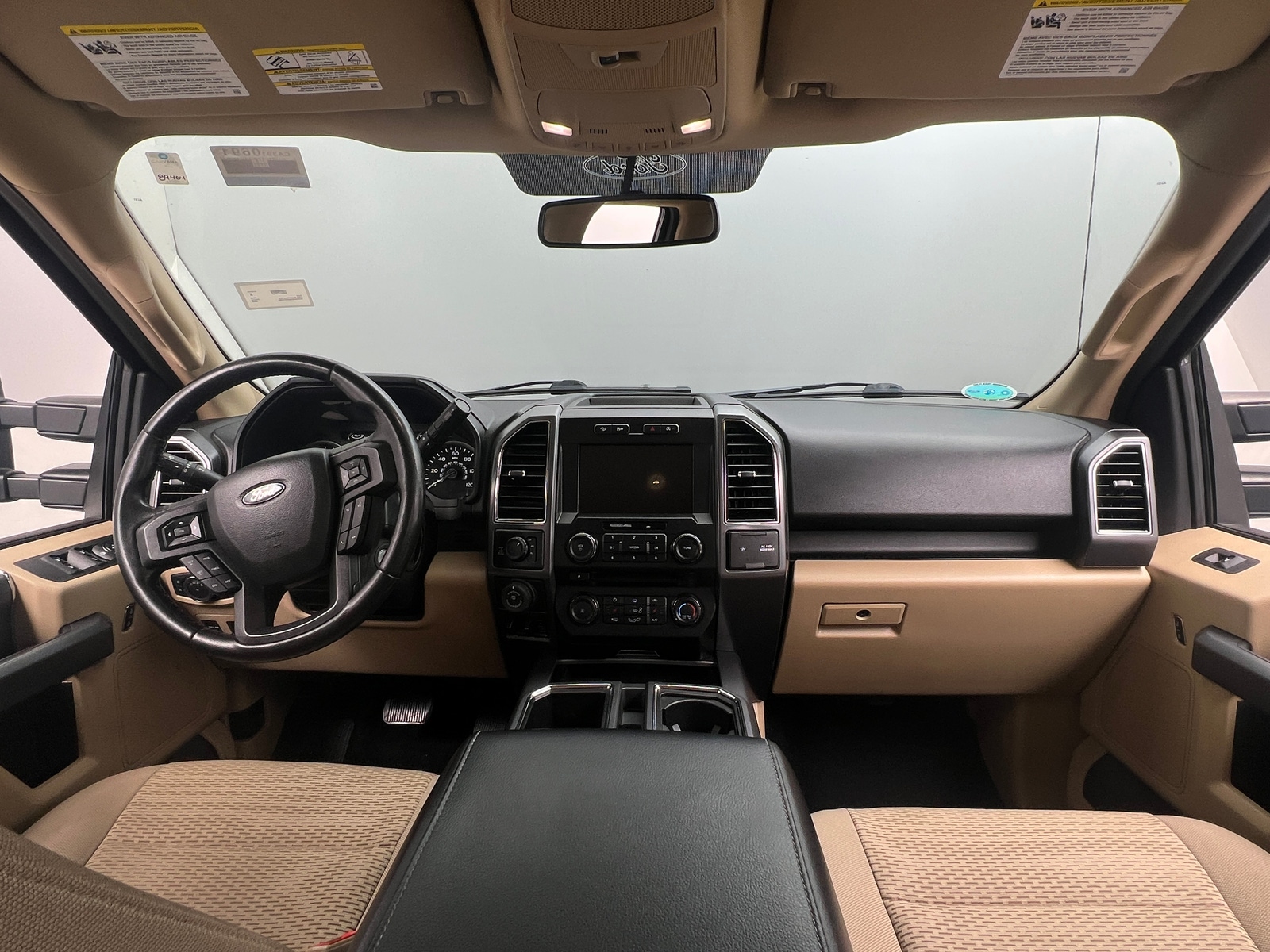 Thumbnail: 2018 Ford Econoline - 3