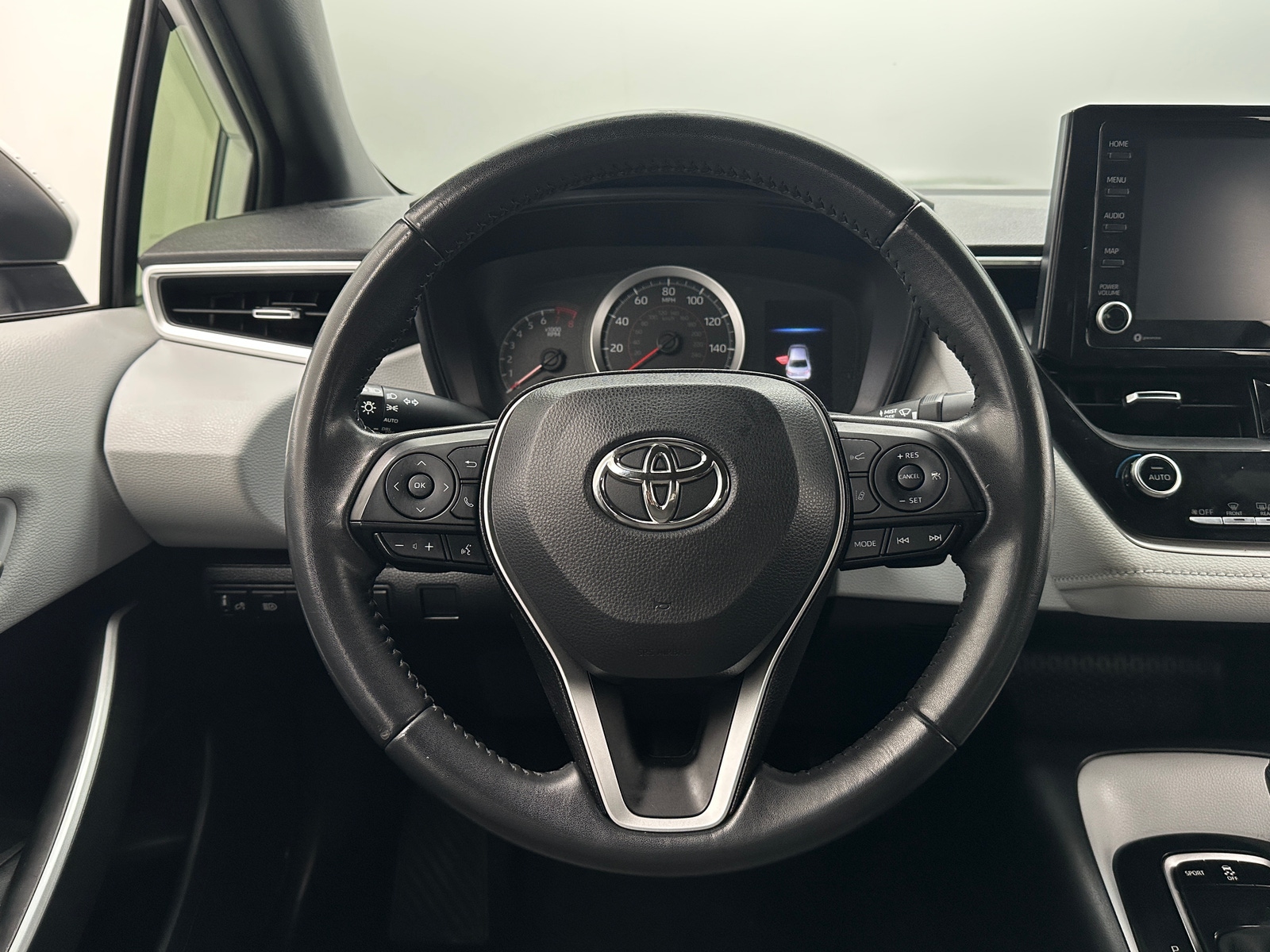 Thumbnail: 2022 Toyota Corolla - 5