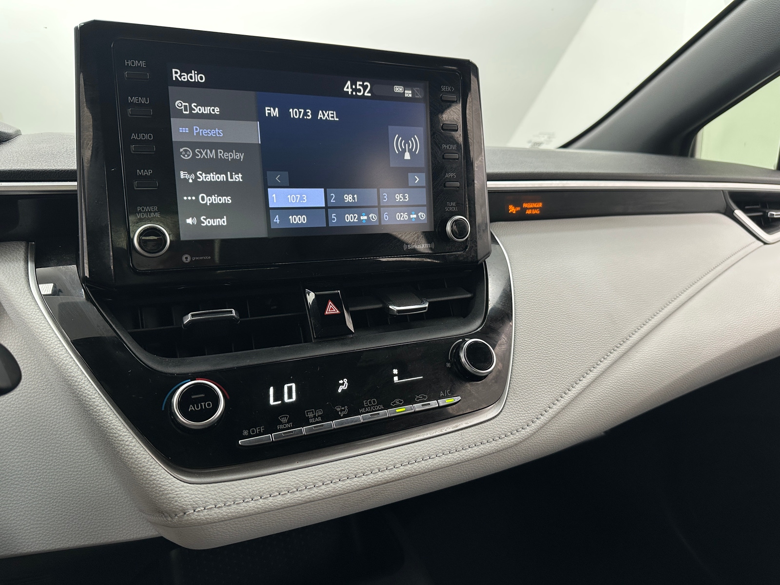 Thumbnail: 2022 Toyota Corolla - 4