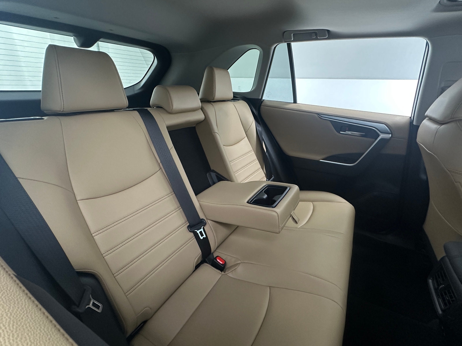 Thumbnail: 2020 Toyota RAV4 - 5