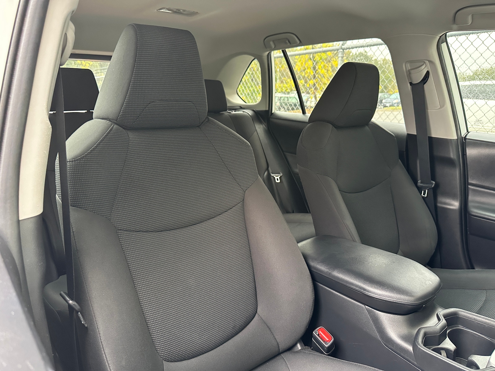 Thumbnail: 2020 Toyota RAV4 - 2