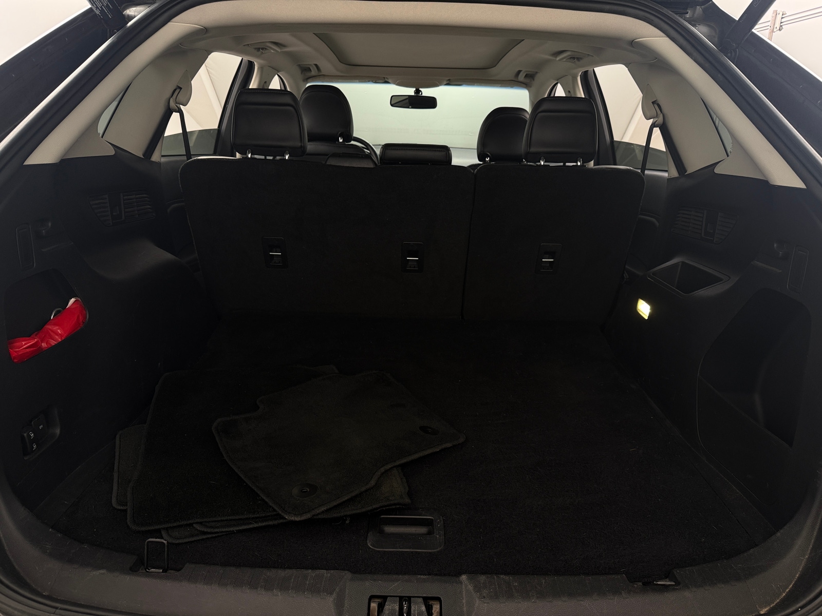 Thumbnail: 2016 Ford Edge - 7