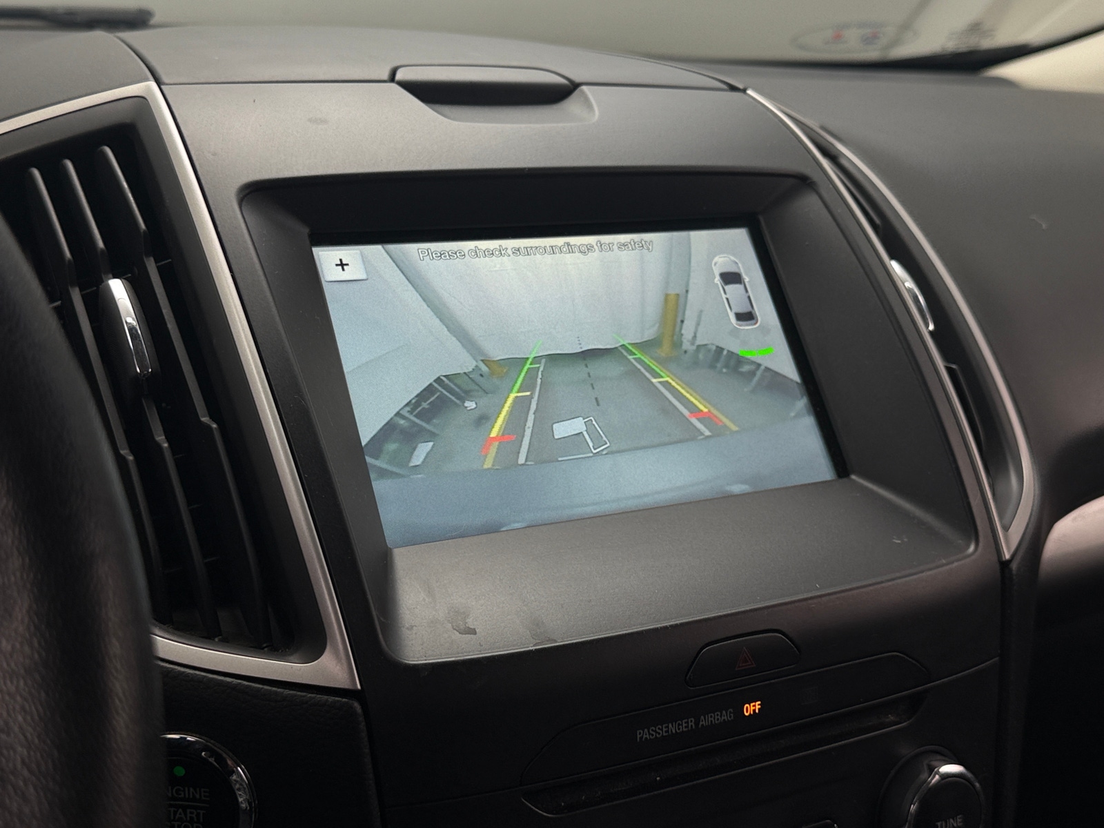 Thumbnail: 2016 Ford Edge - 4