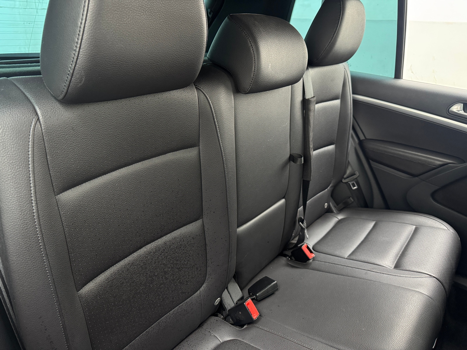 Thumbnail: 2016 Volkswagen Tiguan - 6