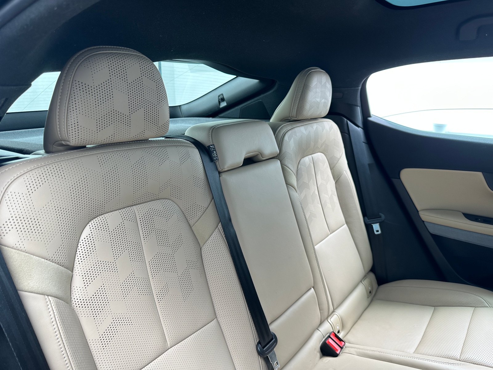 Thumbnail: 2021 Polestar 2 - 5