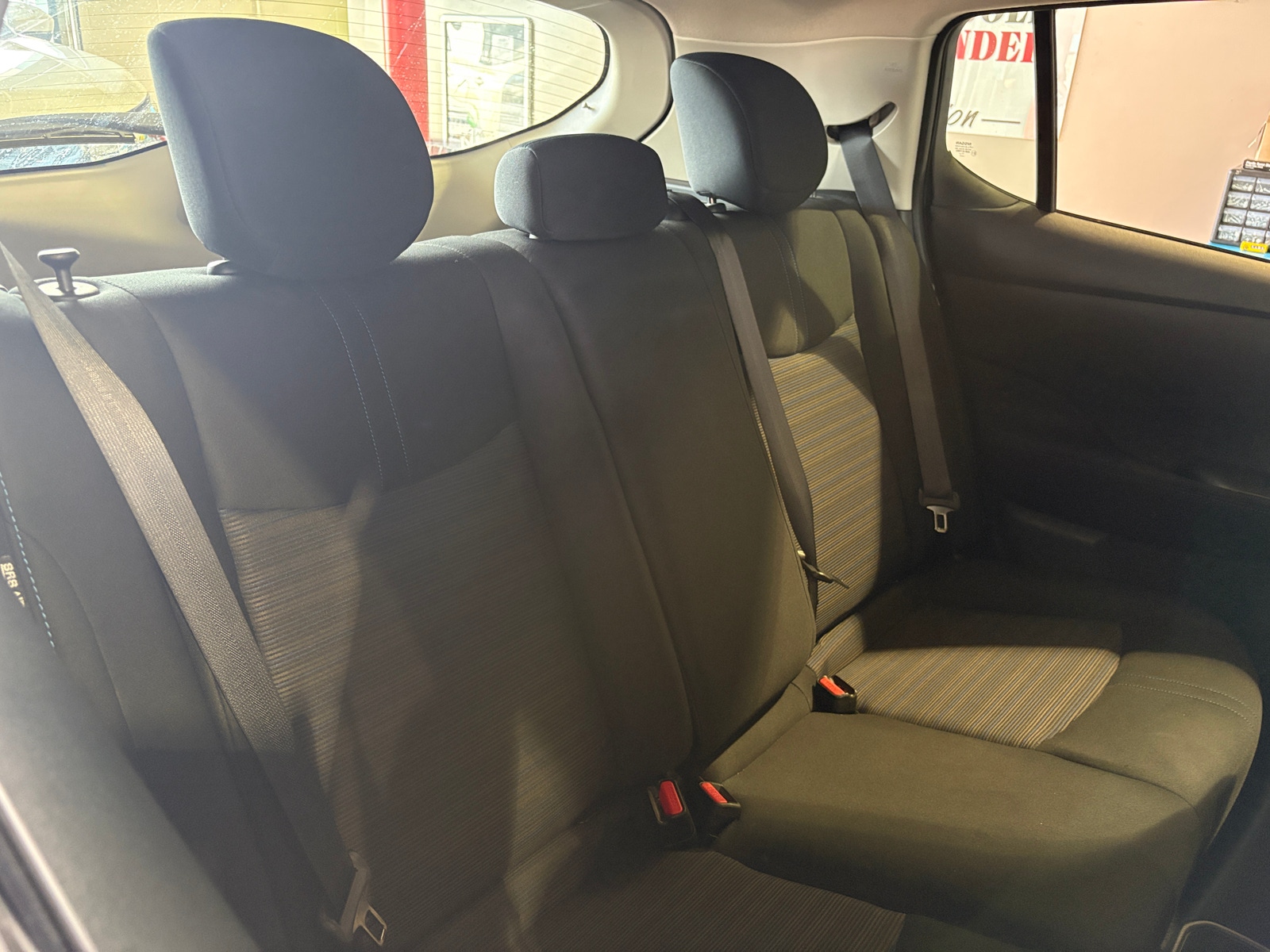 Thumbnail: 2025 Nissan Leaf - 6