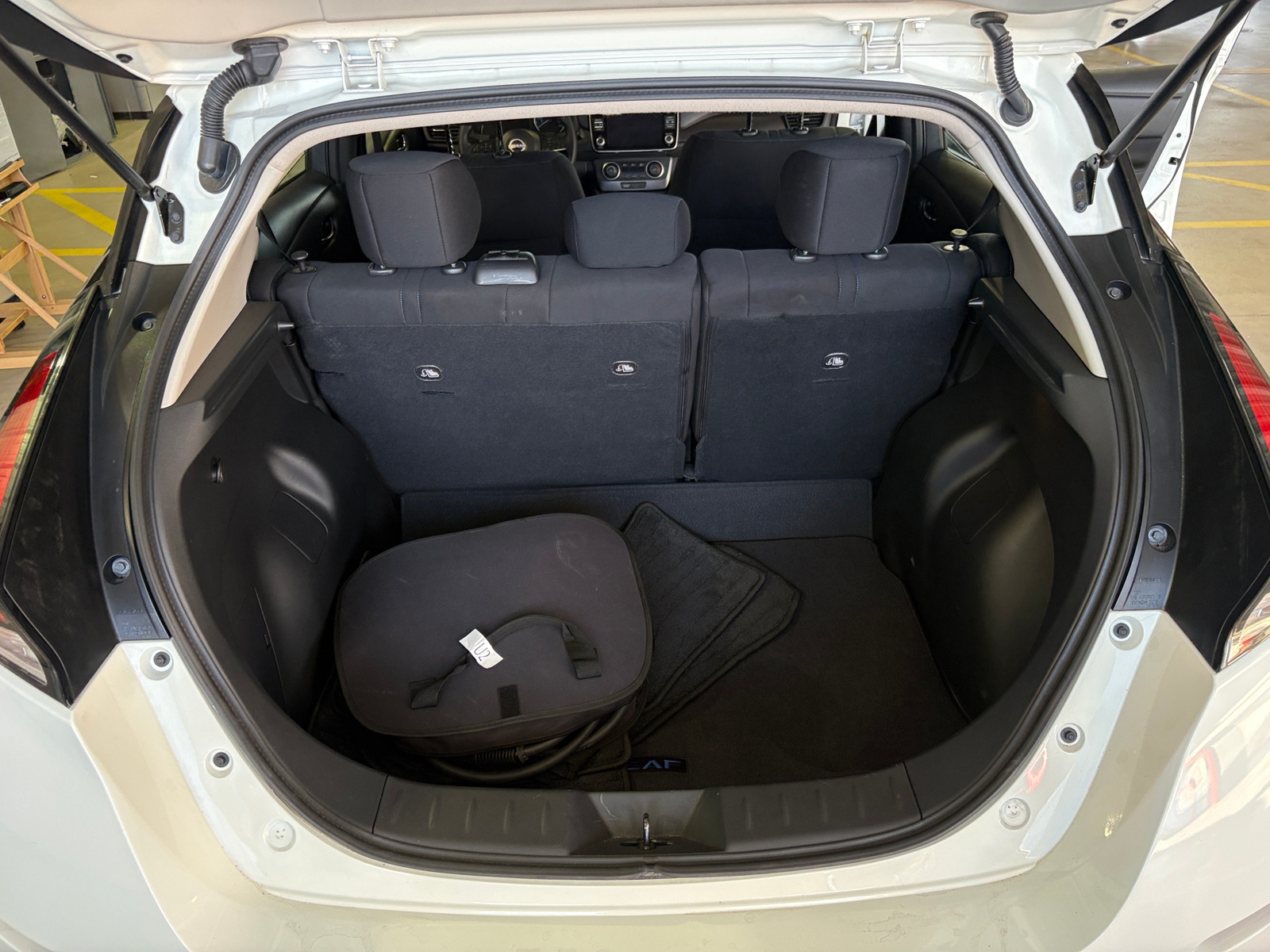 Thumbnail: 2025 Nissan Leaf - 7