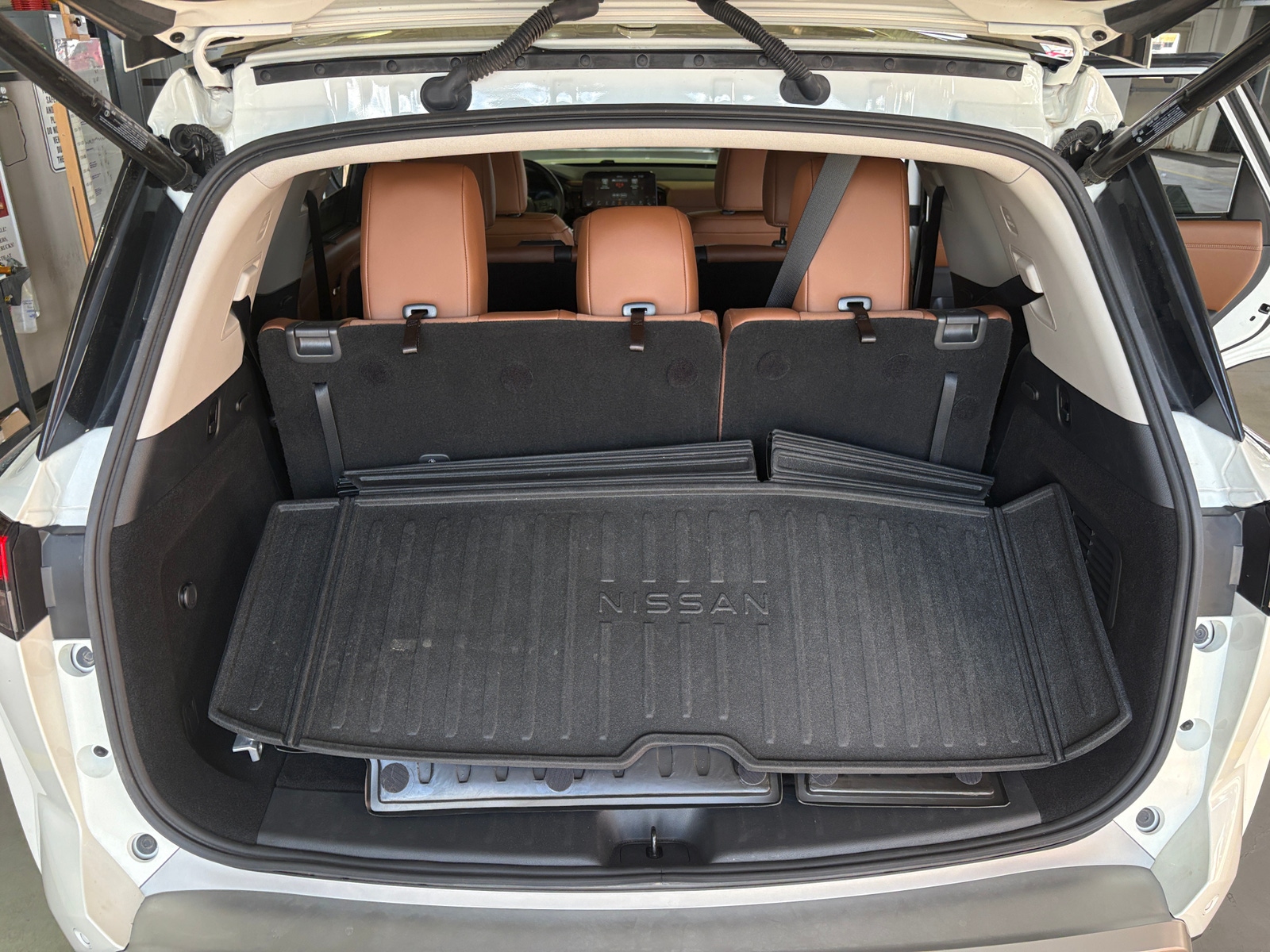 Thumbnail: 2024 Nissan Pathfinder - 6