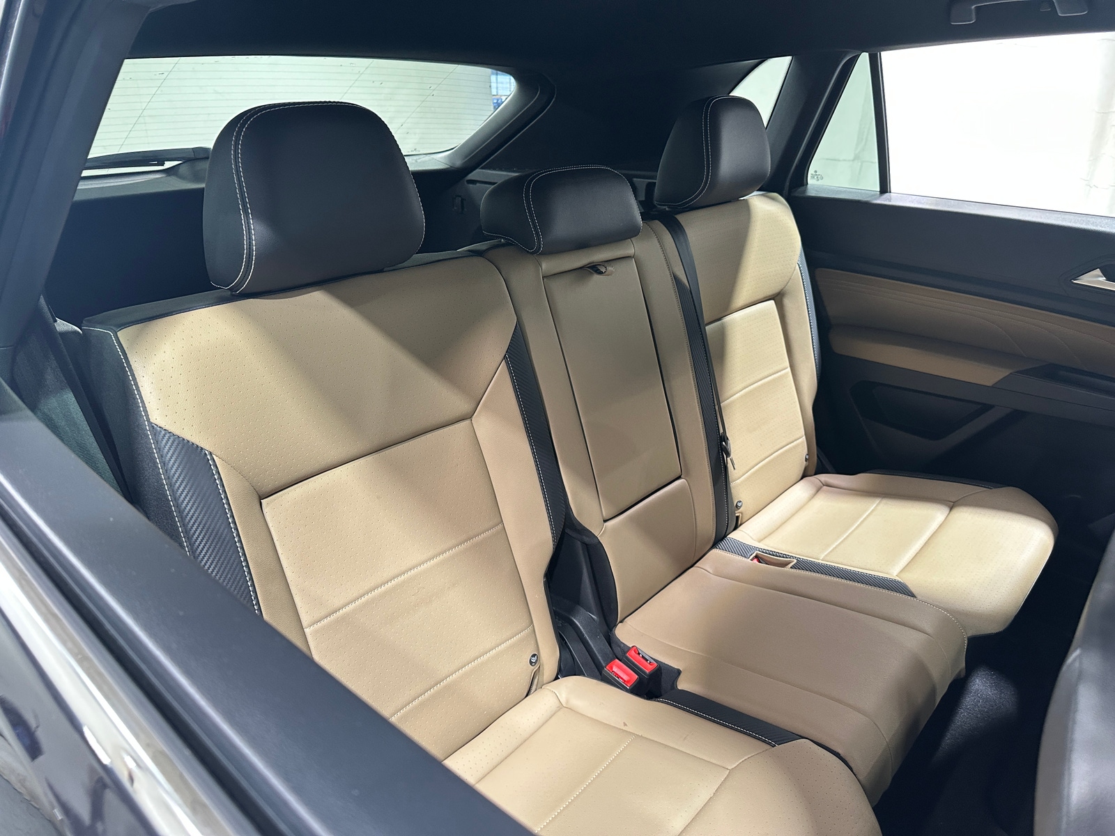 Thumbnail: 2021 Volkswagen Atlas - 5