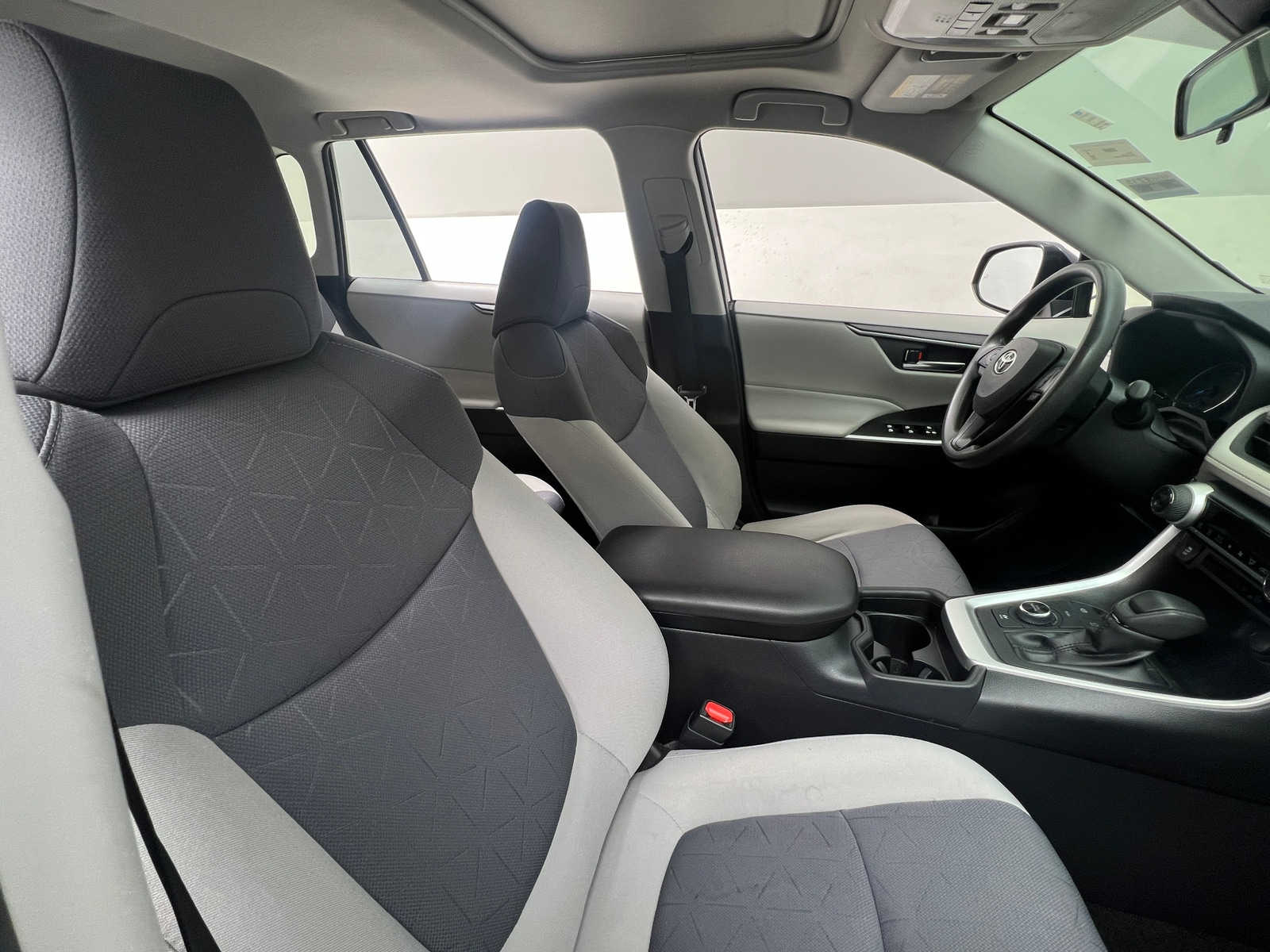 Thumbnail: 2020 Toyota RAV4 - 2