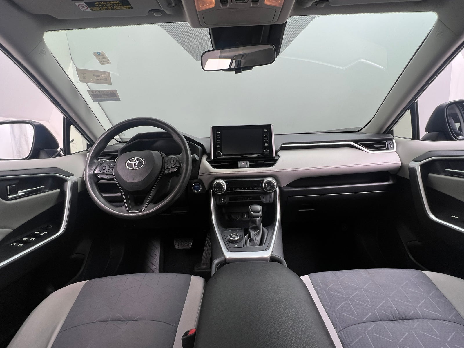 Thumbnail: 2020 Toyota RAV4 - 3