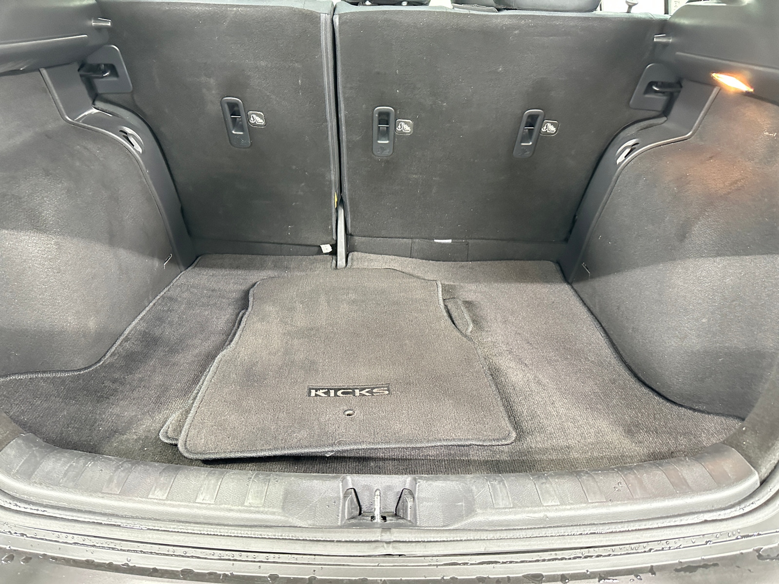 Thumbnail: 2020 Nissan Kicks - 7