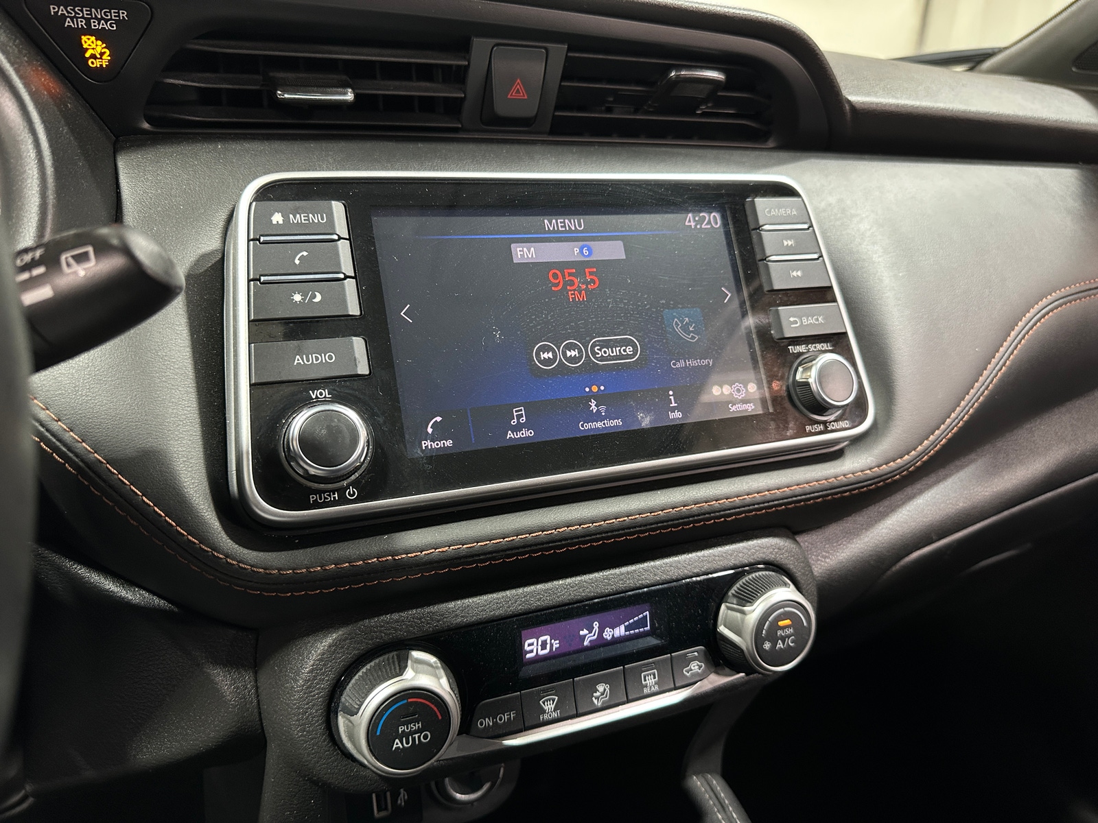 Thumbnail: 2020 Nissan Kicks - 4