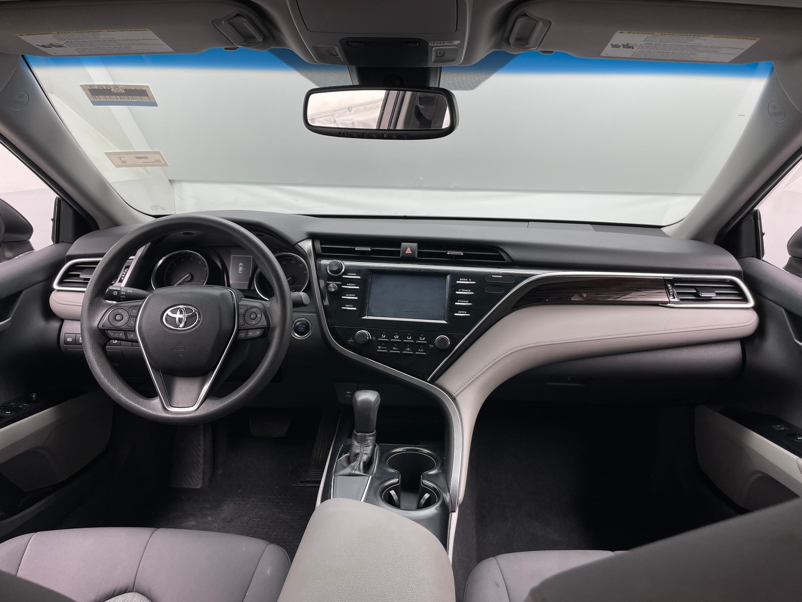 Thumbnail: 2018 Toyota Camry - 3