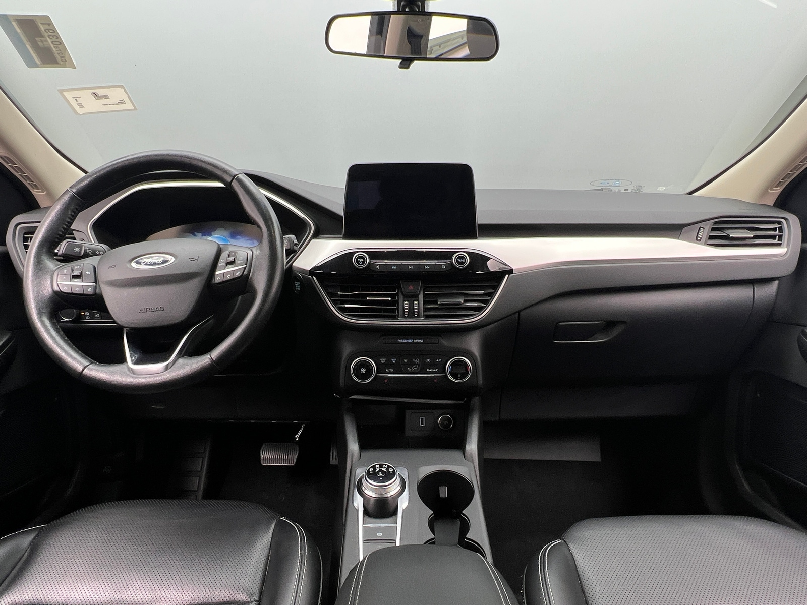 Thumbnail: 2020 Ford Escape - 3