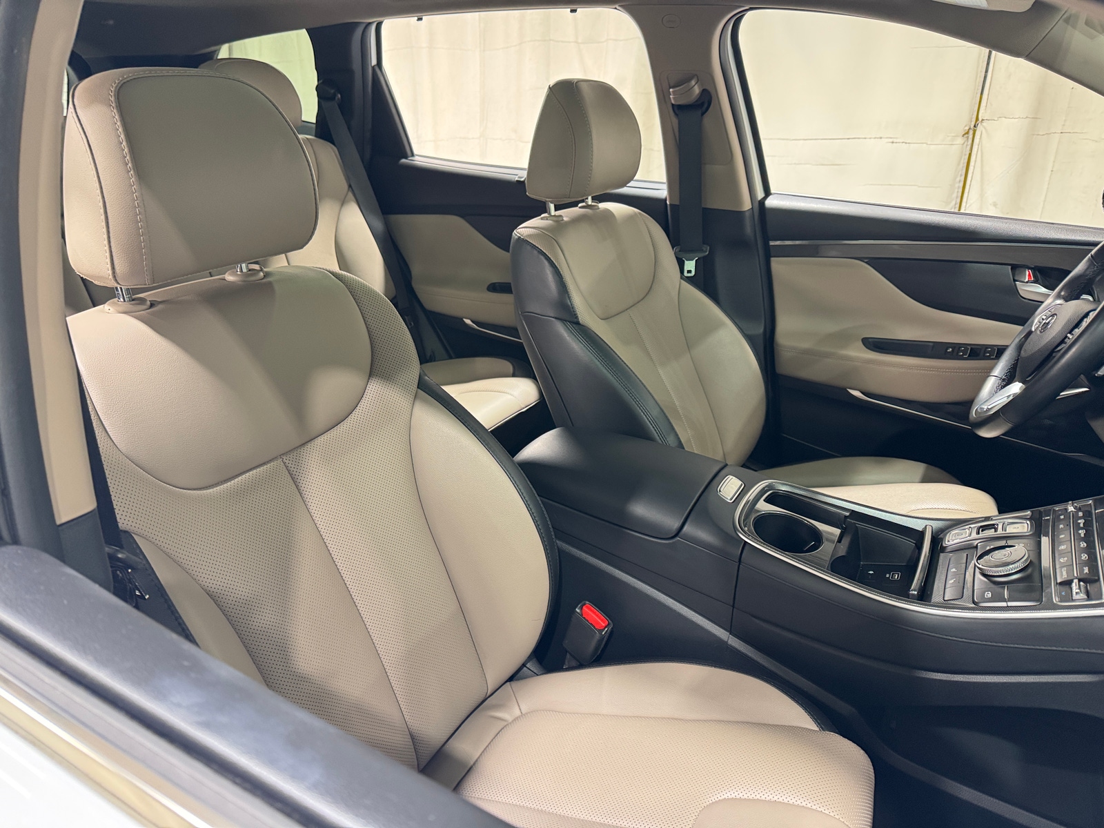 Thumbnail: 2023 Hyundai Santa Fe - 2