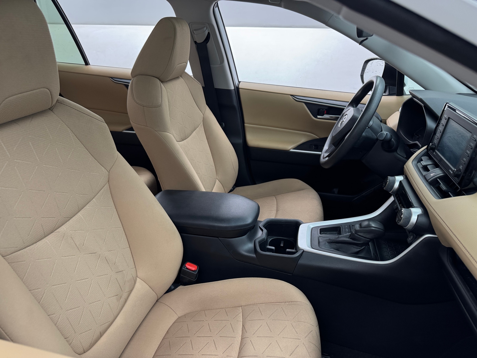 Thumbnail: 2022 Toyota RAV4 - 2