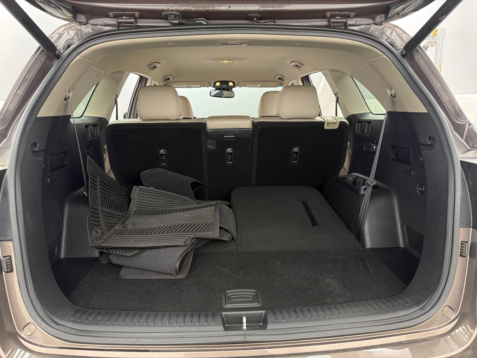 Thumbnail: 2019 Kia Sorento - 6