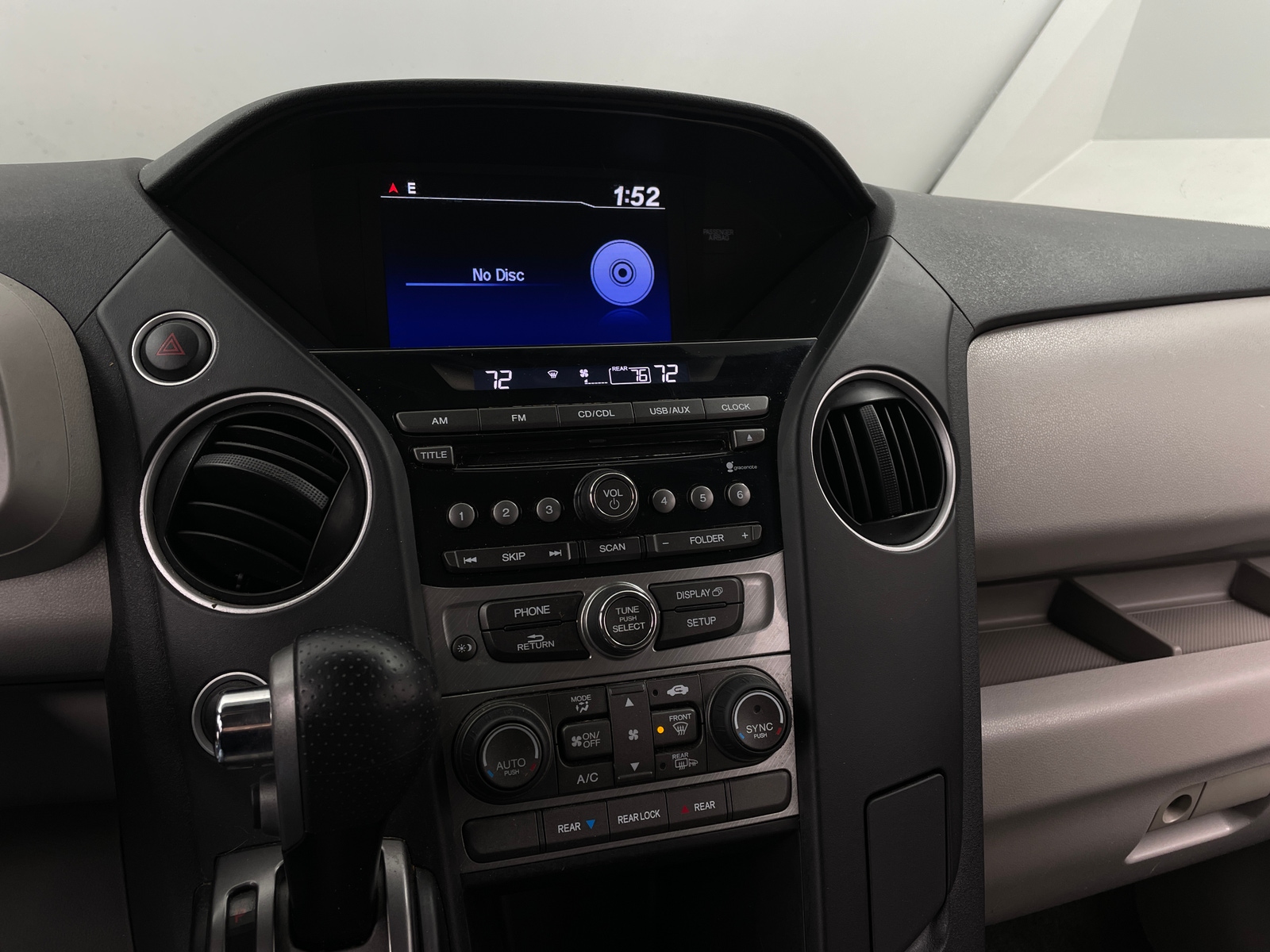 Thumbnail: 2014 Honda Pilot - 4