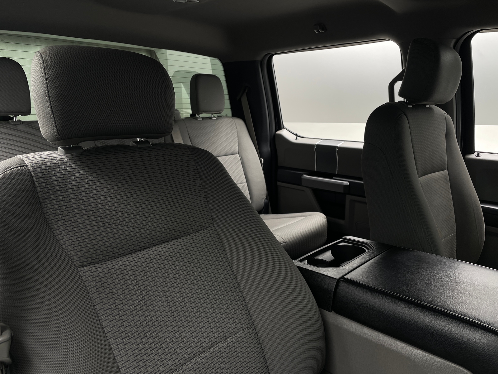 Thumbnail: 2016 Ford Econoline - 2