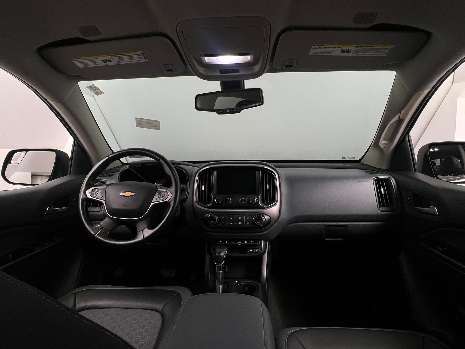 Thumbnail: 2022 Chevrolet Colorado - 2