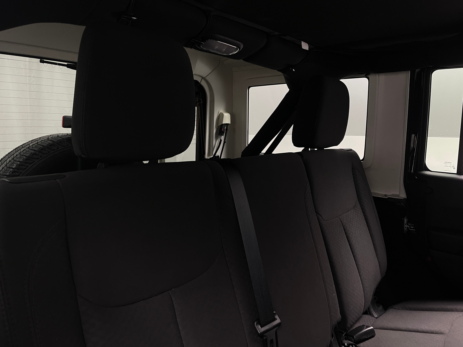 Thumbnail: 2018 Jeep Wrangler - 6