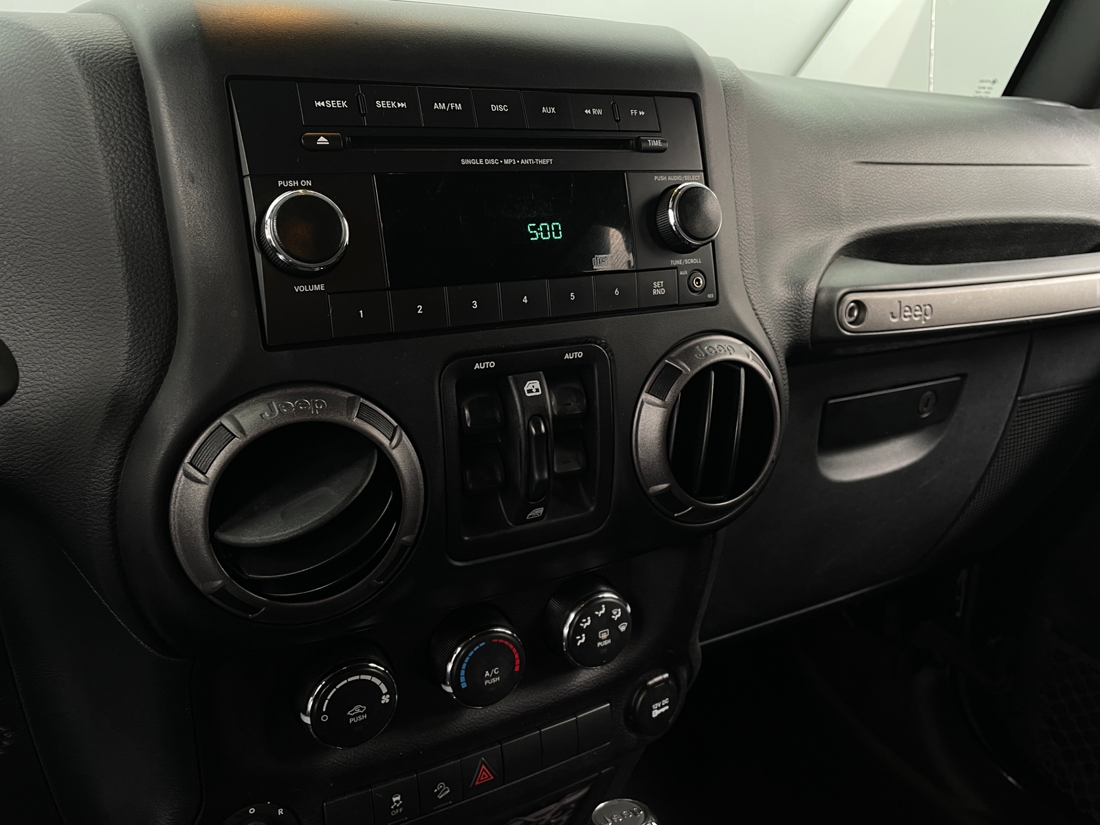 Thumbnail: 2018 Jeep Wrangler - 4