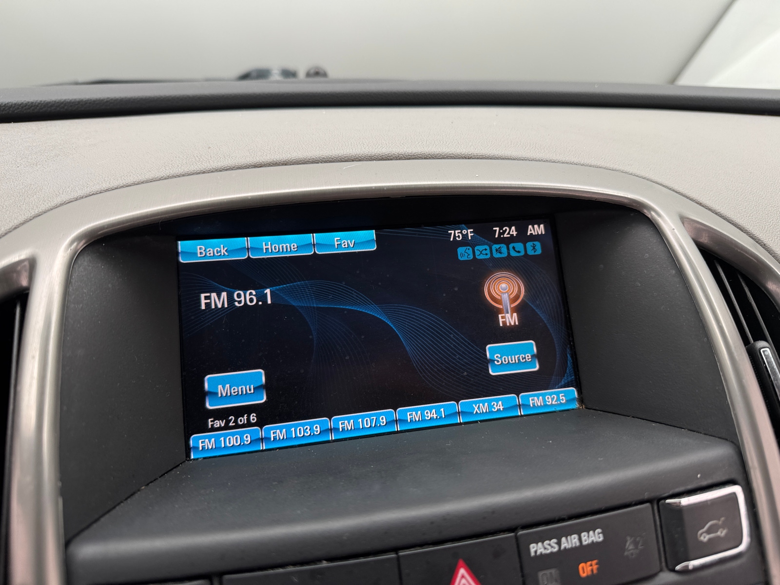 Thumbnail: 2016 Buick Verano - 4