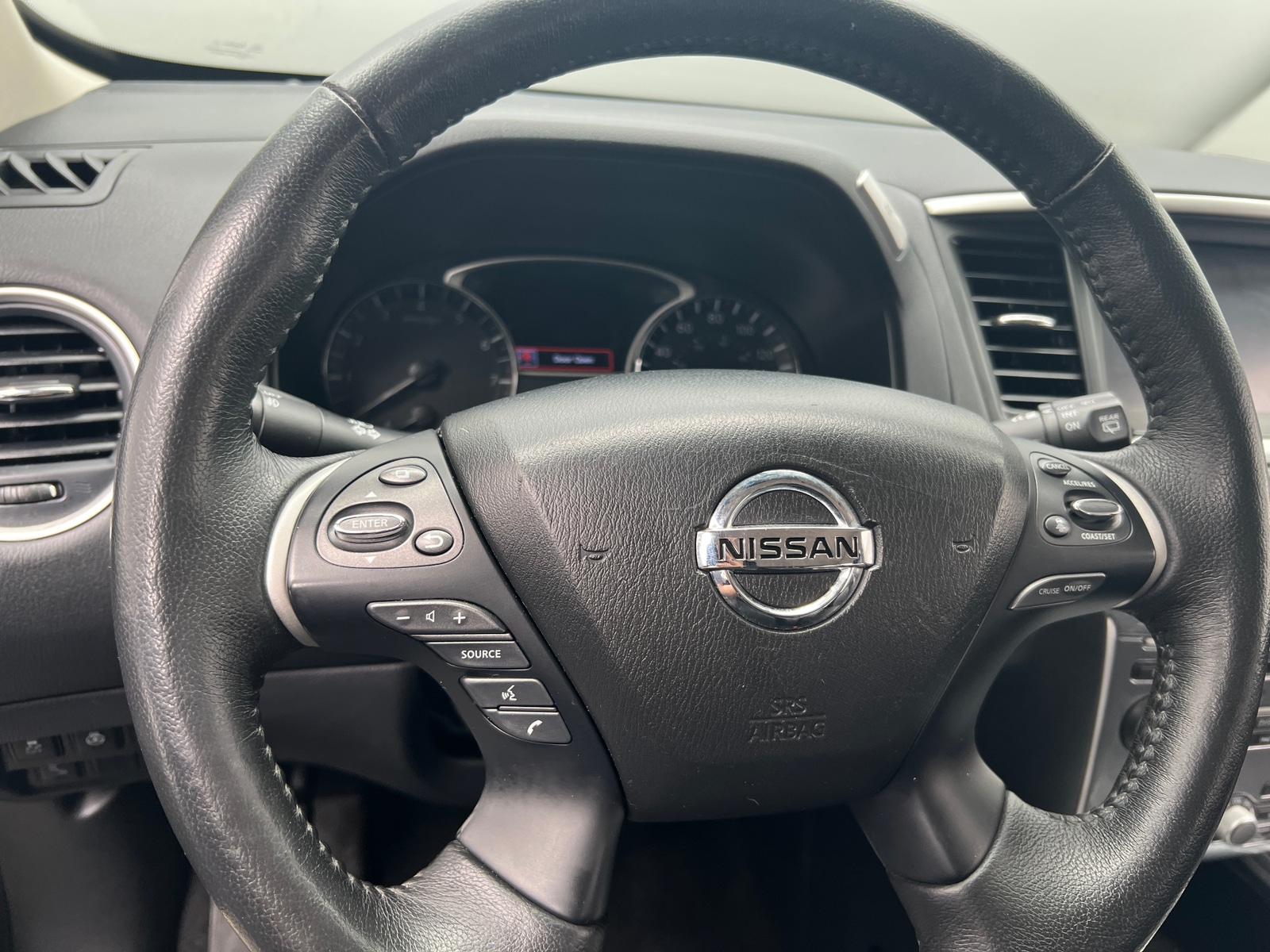 Thumbnail: 2020 Nissan Pathfinder - 5