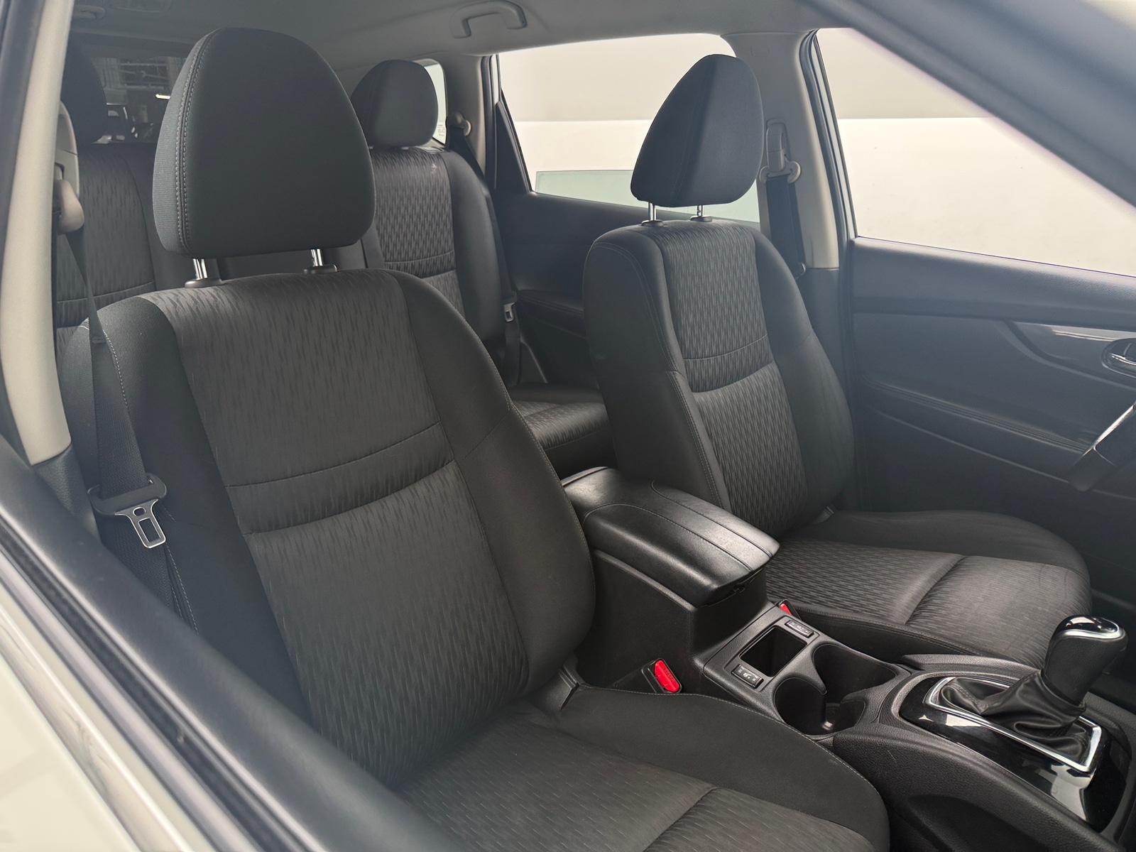 Thumbnail: 2020 Nissan Rogue - 2