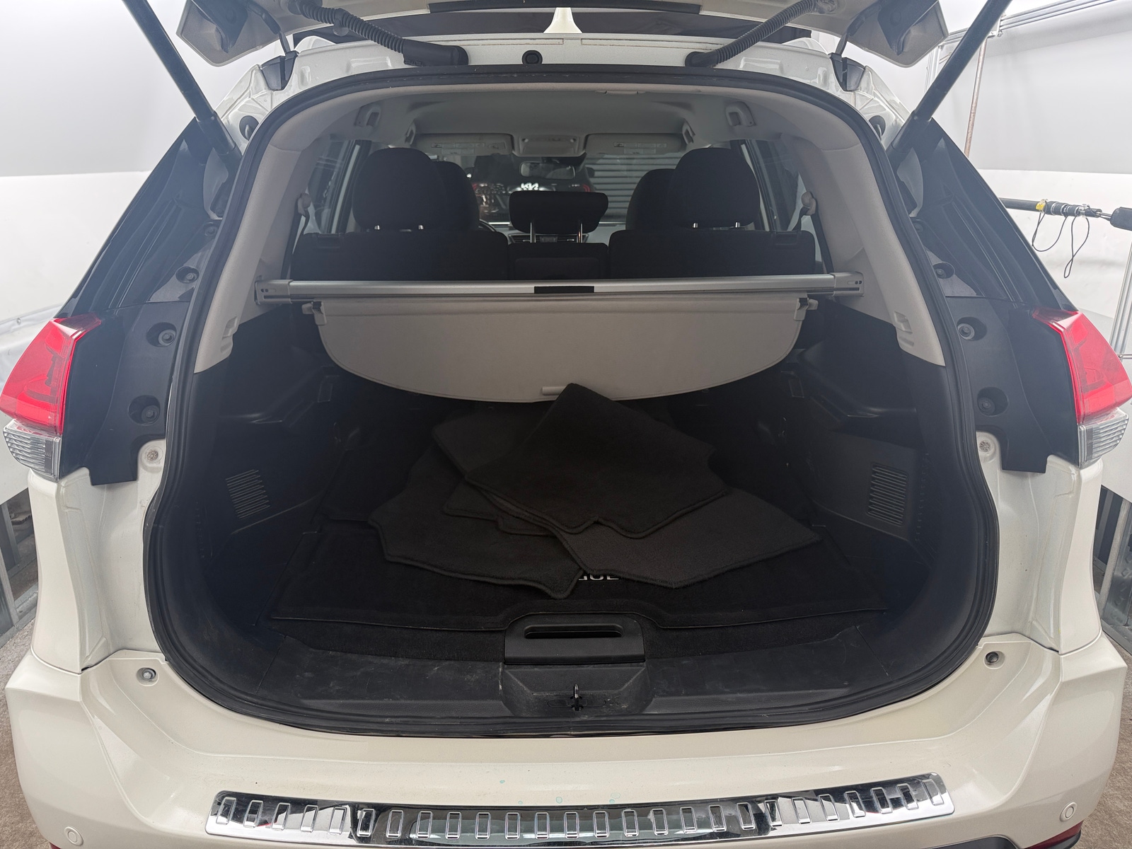 Thumbnail: 2020 Nissan Rogue - 7