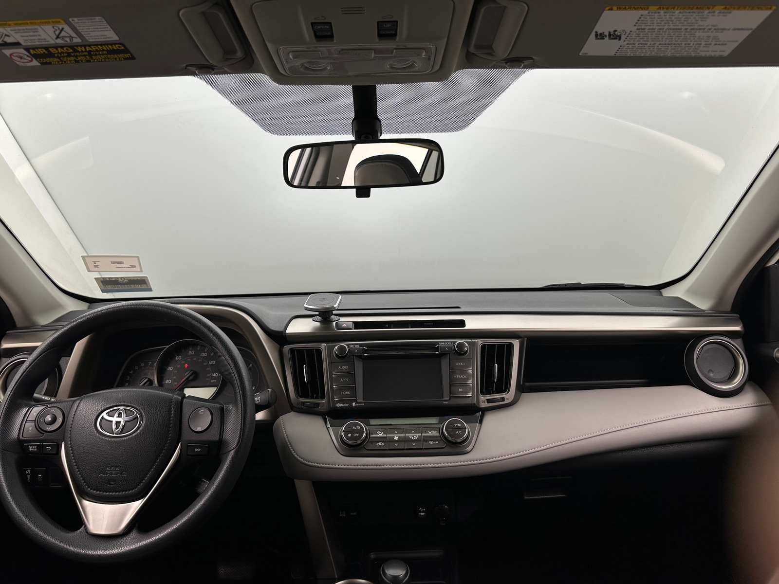 Thumbnail: 2014 Toyota RAV4 - 3