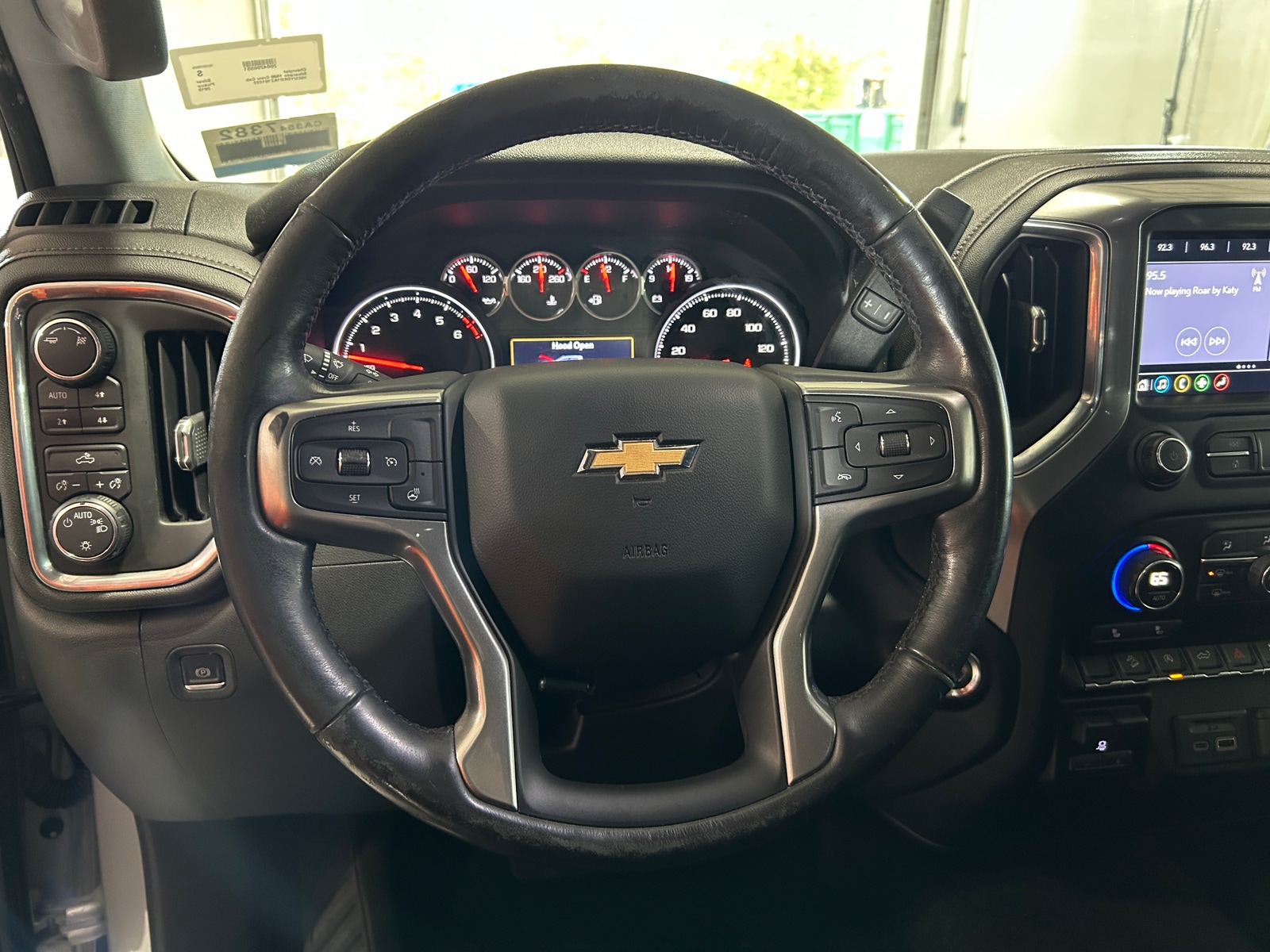 Thumbnail: 2019 Chevrolet Silverado 1500 - 5