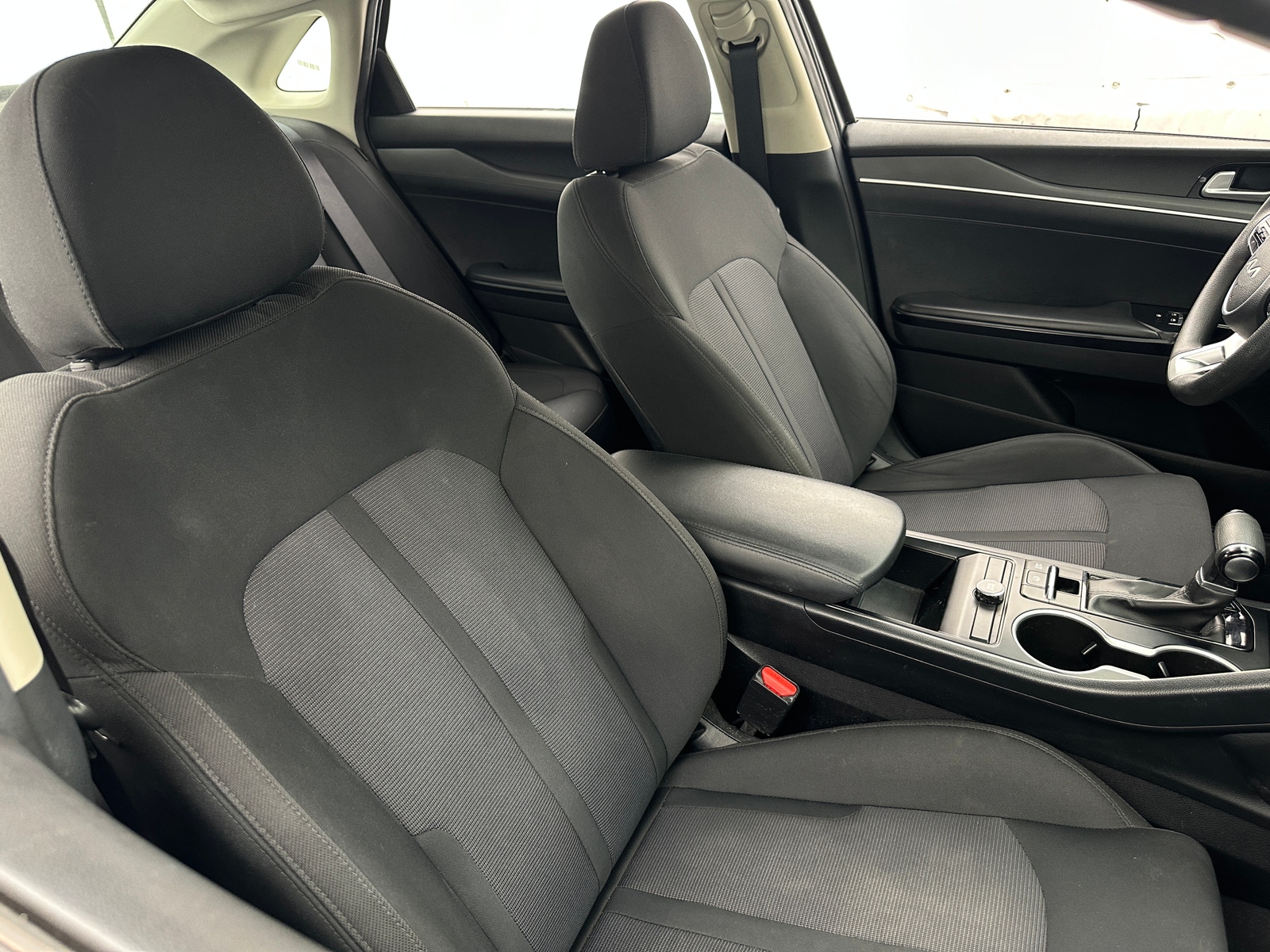 Thumbnail: 2022 Kia K5 - 2