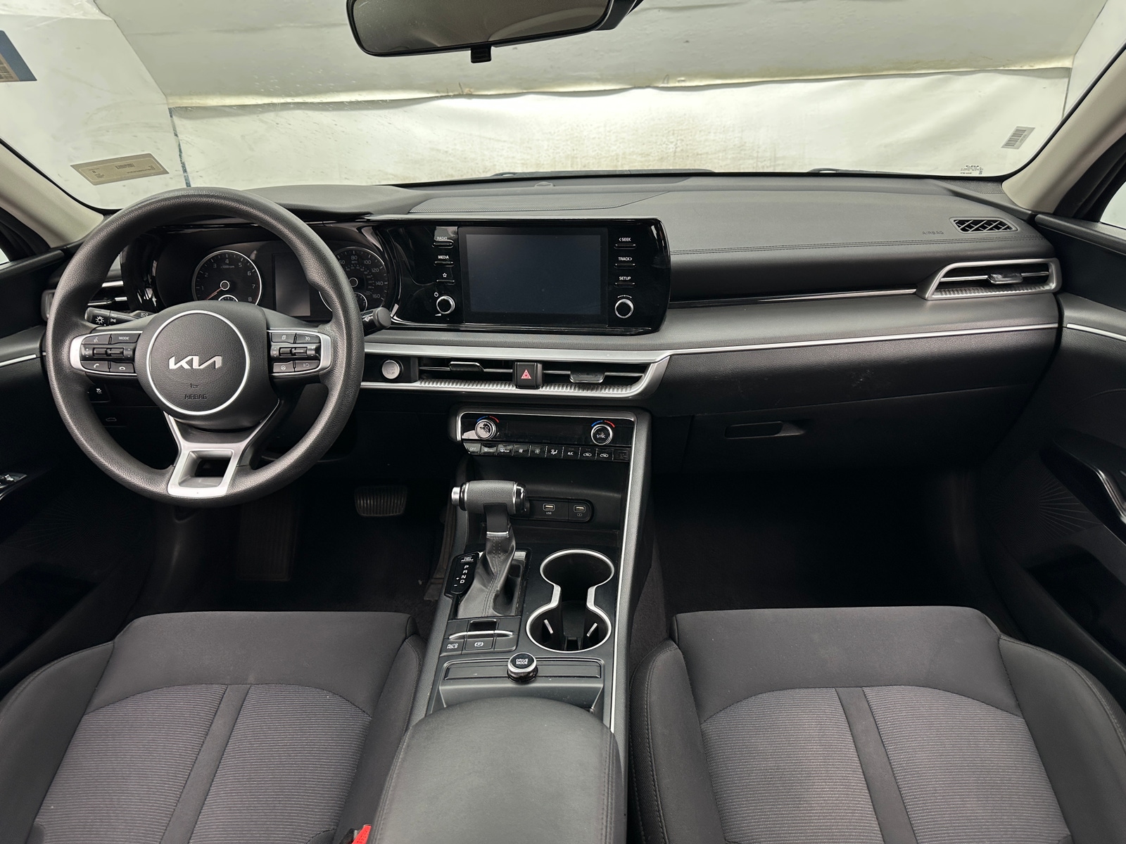 Thumbnail: 2022 Kia K5 - 3