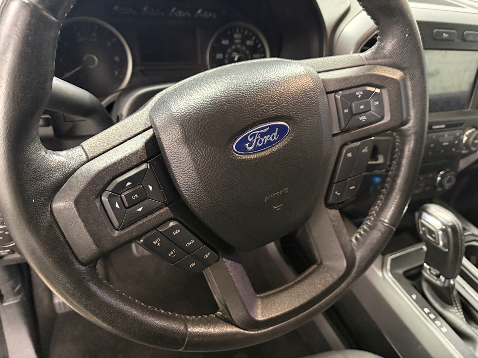 Thumbnail: 2018 Ford Econoline - 5