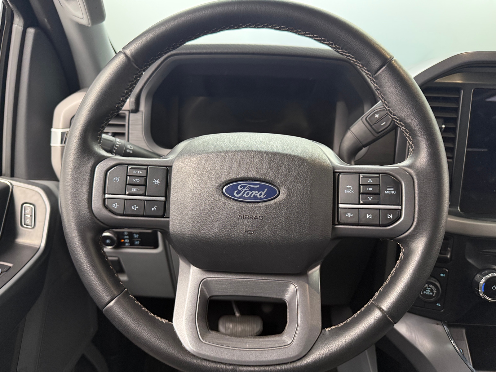 Thumbnail: 2024 Ford Econoline - 5