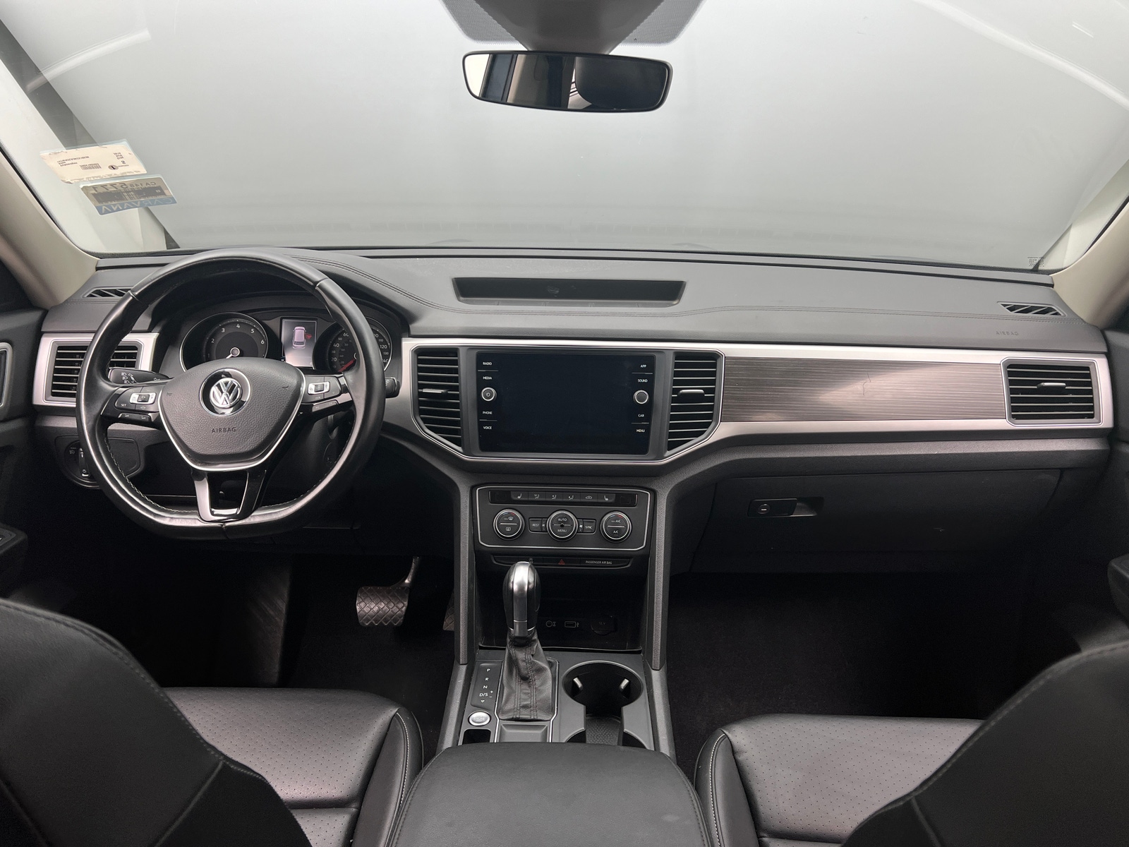 Thumbnail: 2019 Volkswagen Atlas - 2