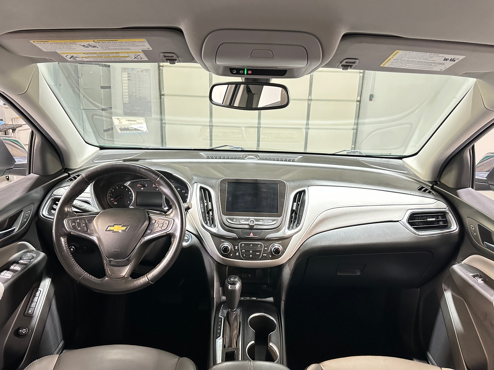 Thumbnail: 2019 Chevrolet Equinox - 3