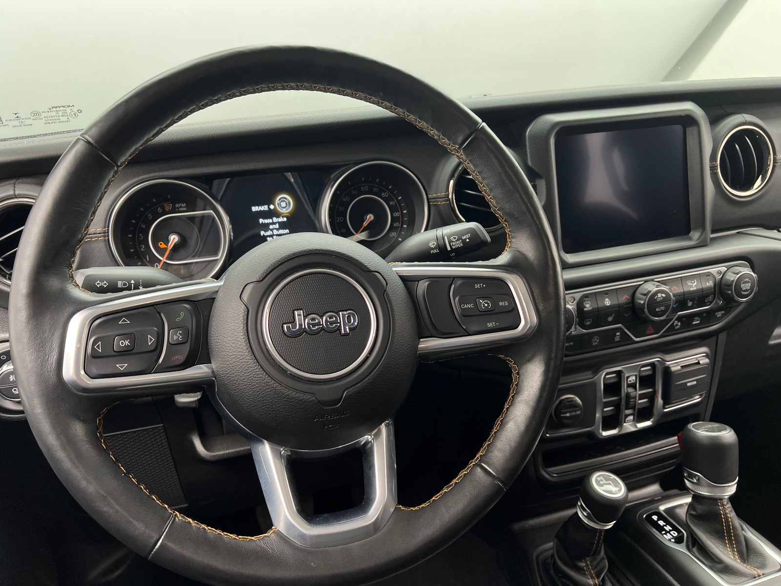 Thumbnail: 2021 Jeep Gladiator - 4