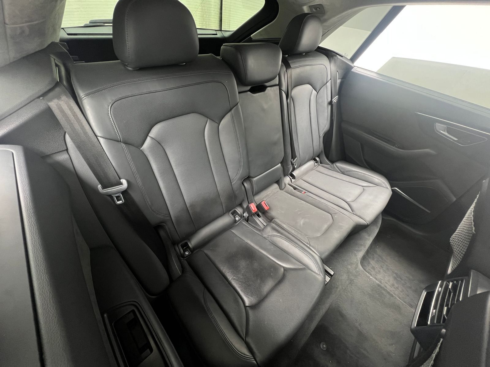 Thumbnail: 2019 Audi Q8 - 5