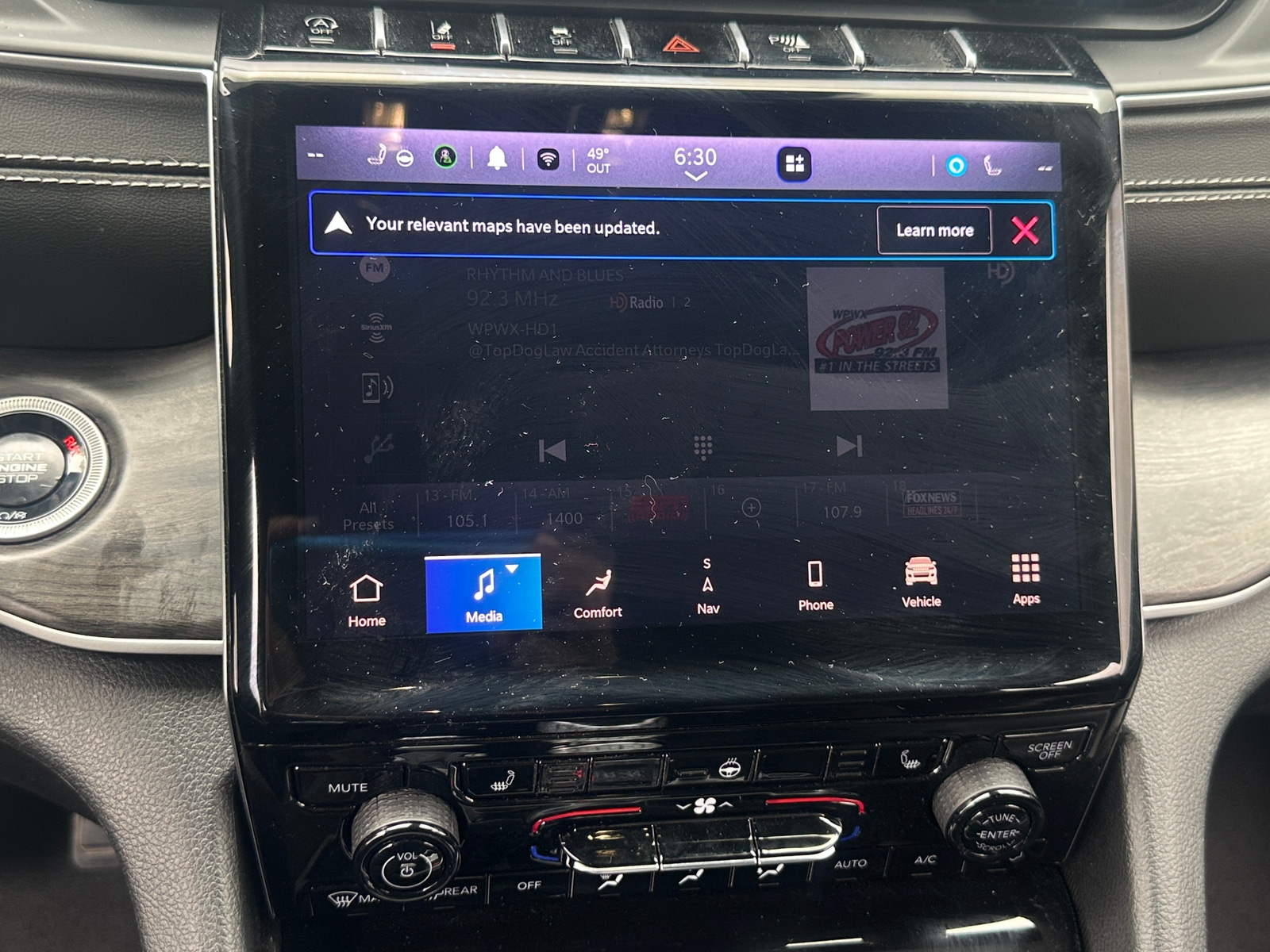 Thumbnail: 2024 Jeep Grand Cherokee - 3