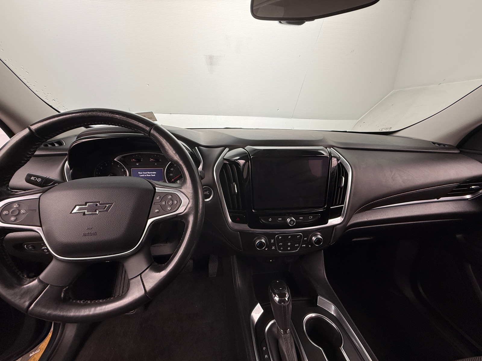 Thumbnail: 2020 Chevrolet Traverse - 3