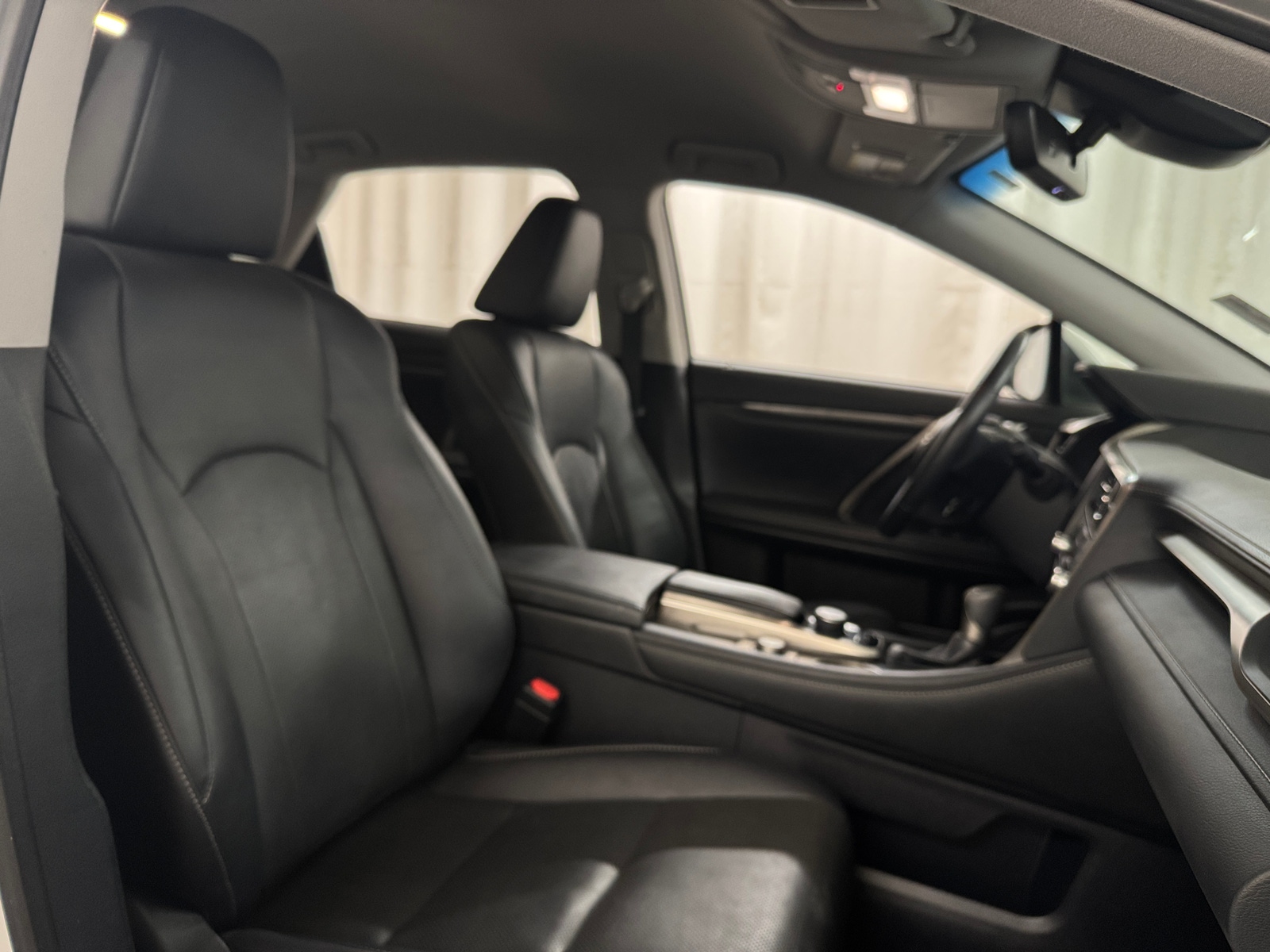 Thumbnail: 2017 Lexus RX - 2