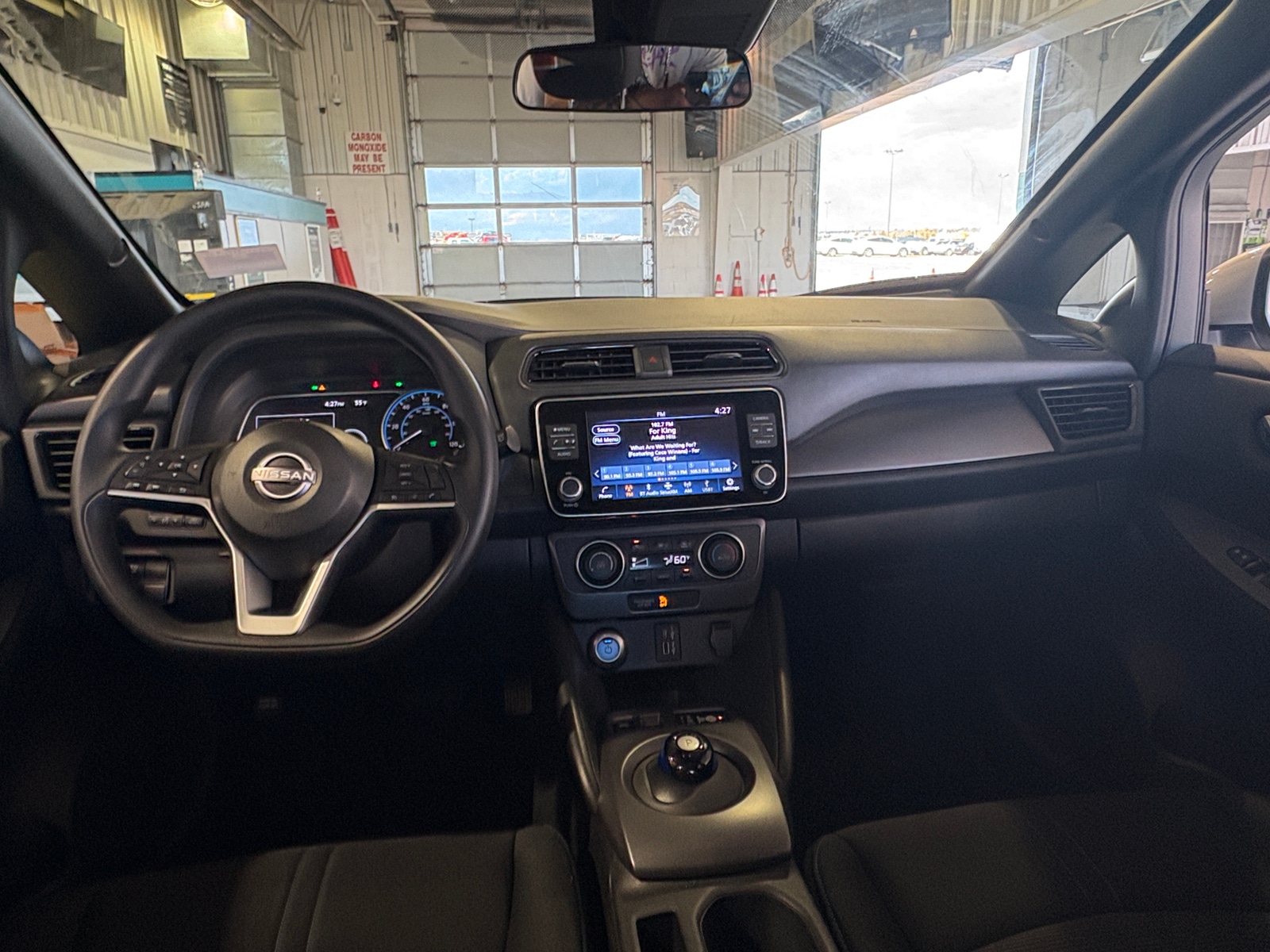 Thumbnail: 2025 Nissan Leaf - 3